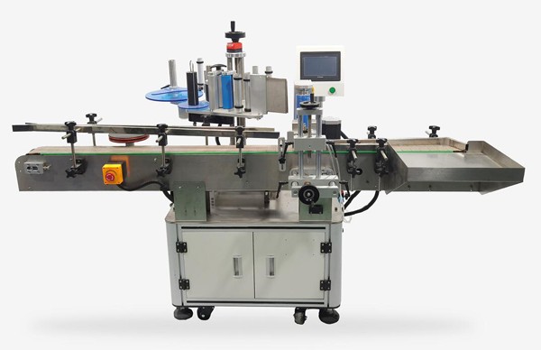 Automatic Labeling Machine for Round Bottles with Registration