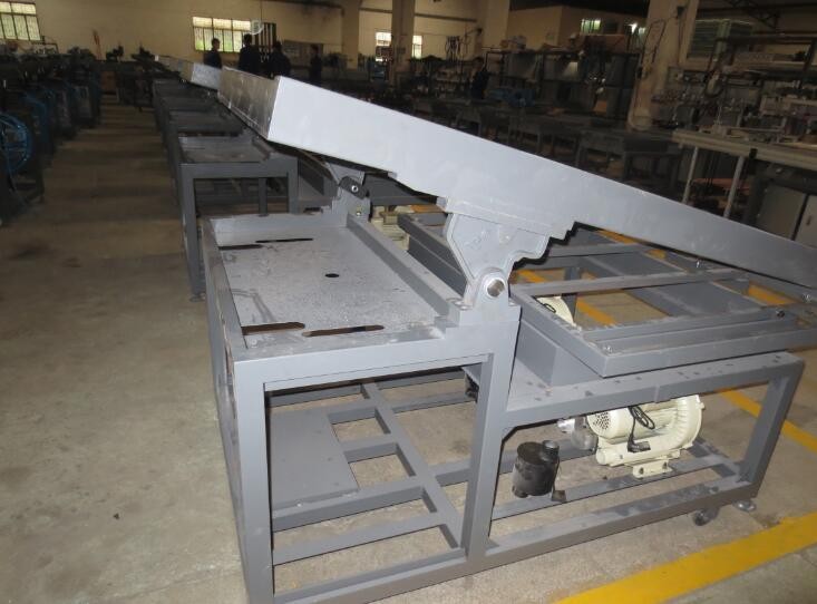 Clam Shell Flatbed Screen Printer