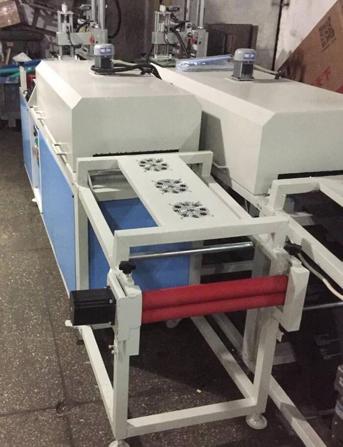 Roll Material Screen Printing Machine